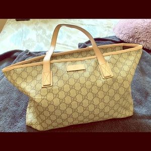Gucci shoulder Bag
